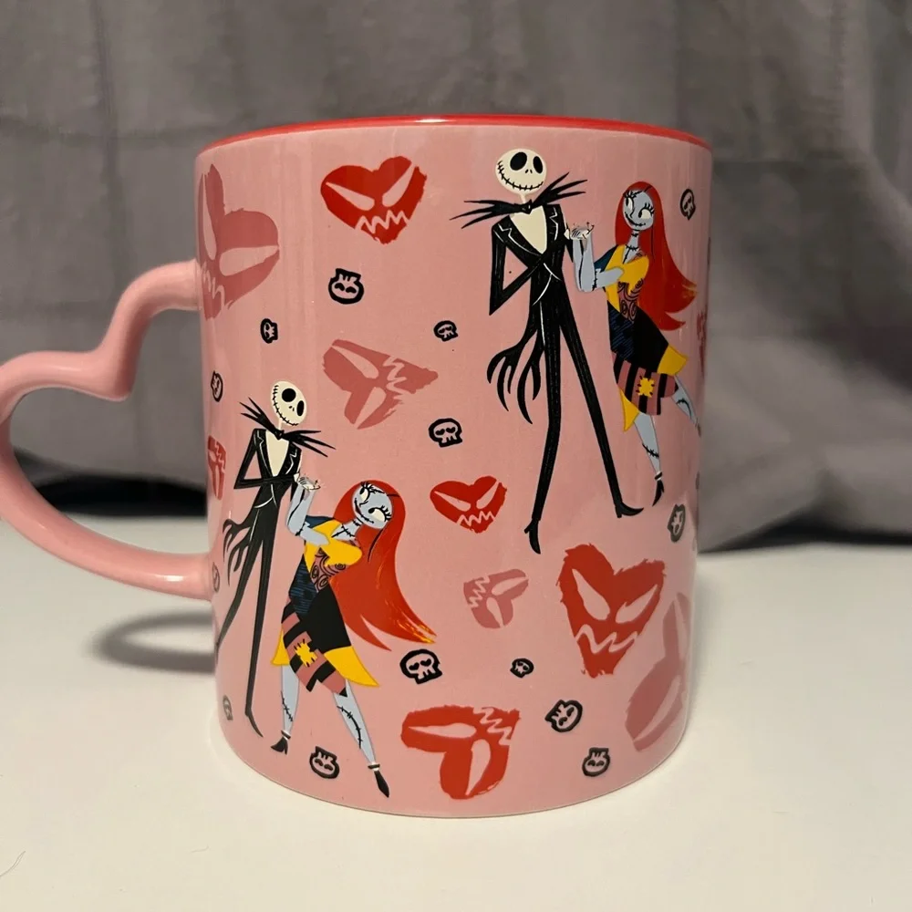 New Disney Mug/ The Nightmare Before Christmas mug - Picture 2 of 4